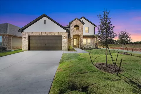 1240 Colca Dr, Springtown, TX 76082