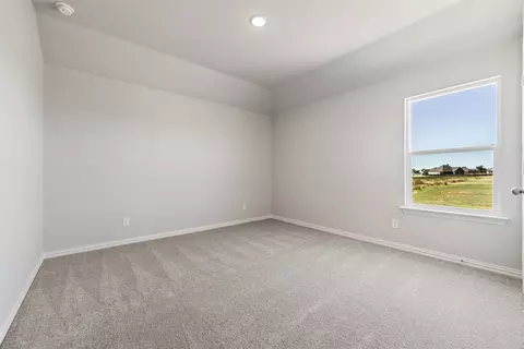 Bedroom - 1240 Colca Dr, Springtown, TX 76082 photo 4 of 5
