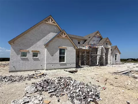 500 Nadia St, Aledo, TX 76008