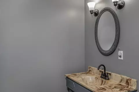 Bath - 511 King Orchard Rd, Sarepta, LA 71071 photo 1 of 3
