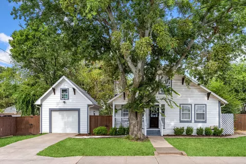 910 S Chestnut St, Mckinney, TX 75069