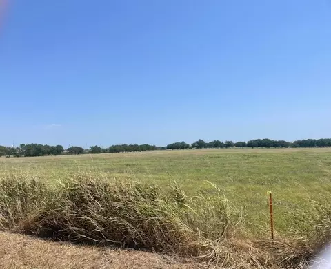 000 County Road 353, Gainesville, TX 76240