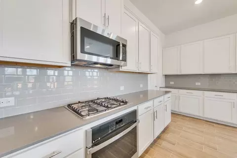 Kitchen - 3917 Elements Way, Mesquite, TX 75181 photo 4 of 5