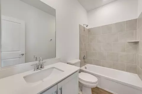 Bath - 3917 Elements Way, Mesquite, TX 75181 photo 1 of 1