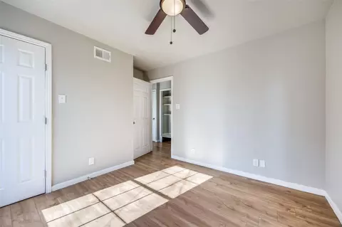 Bedroom - 708 E Gandy St, Denison, TX 75021 photo 4 of 8