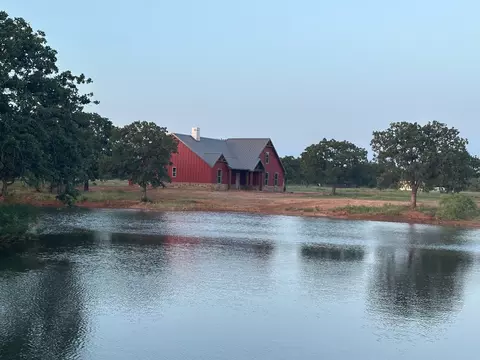 233 Jayden Ln, Loving, TX 76460