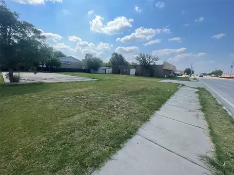7320 Main St, The Colony, TX 75056
