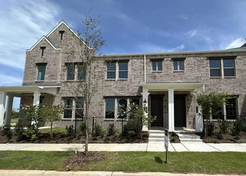 634 Big Bend Dr, Mansfield, TX 76063