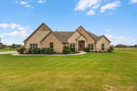 317 Palo Alto Dr, Springtown, TX 76082