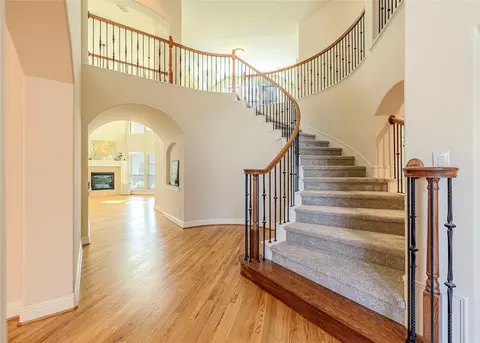 5111 Live Oak Dr, Sachse, TX 75048