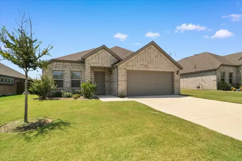 1328 Fox Glen Trl, Crowley, TX 76036