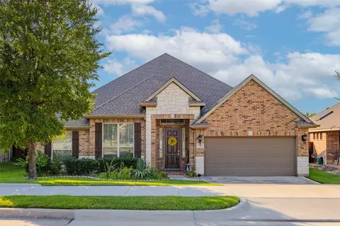 7302 Chittamwood Ct, Denton, TX 76208