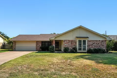 3817 Westchester Dr, Abilene, TX 79606