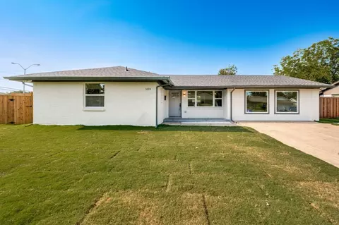 3074 Amber Ln, Farmers Branch, TX 75234