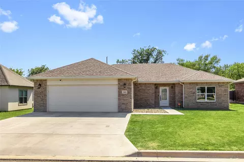 2005 Brooke Ln, Brownwood, TX 76801