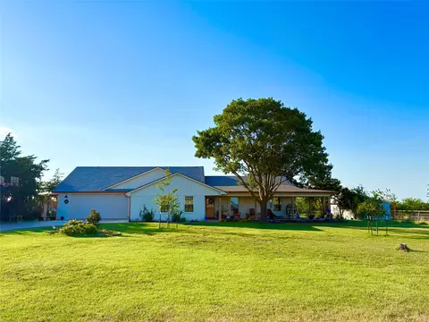 1132 Old Crawford Rd, Crawford, TX 76638