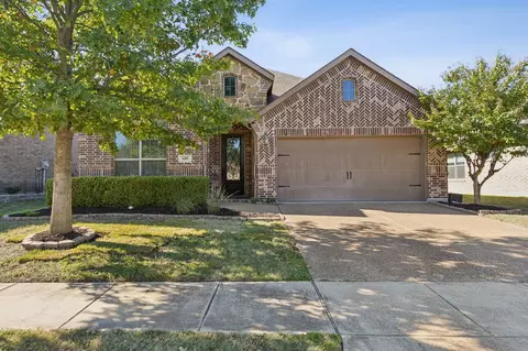 689 Barringer Ct, Rockwall, TX 75087