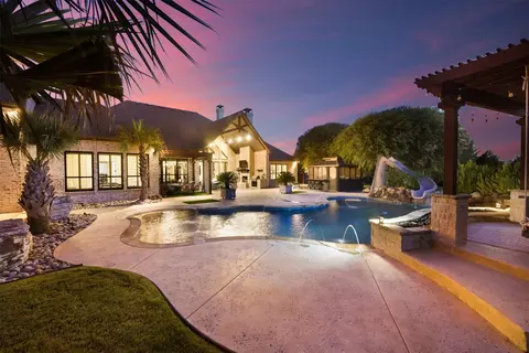 Exterior - 868 Tranquility Dr, Heath, TX 75032 photo 4 of 10