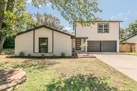 5810 Sagebrush Trl, Arlington, TX 76017