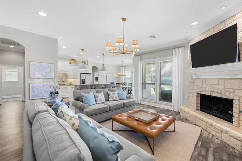 403 Silver Spur Trl, Mcgregor, TX 76657 photo 5