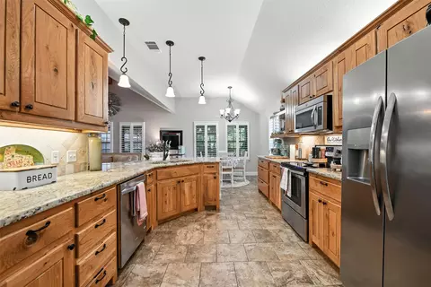 504 E 5th St, Springtown, TX 76082 photo 15