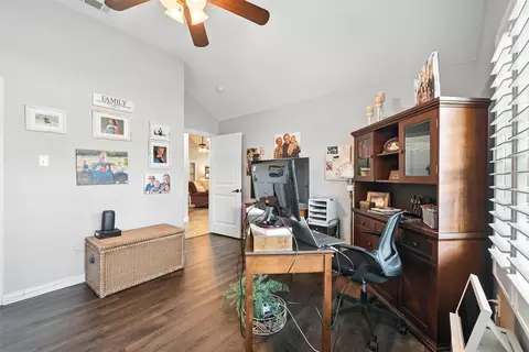 504 E 5th St, Springtown, TX 76082 photo 22