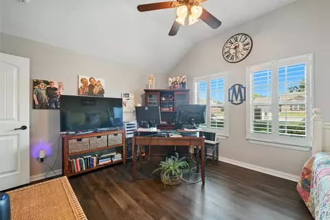 504 E 5th St, Springtown, TX 76082 photo 23