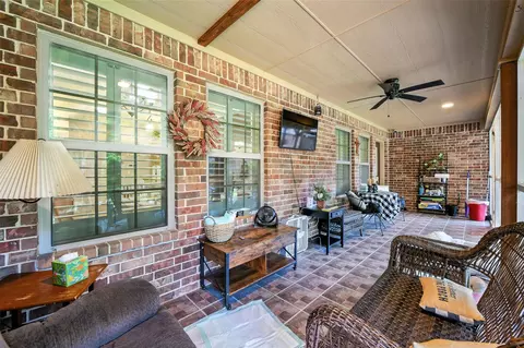 504 E 5th St, Springtown, TX 76082 photo 27