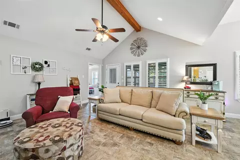 504 E 5th St, Springtown, TX 76082 photo 6
