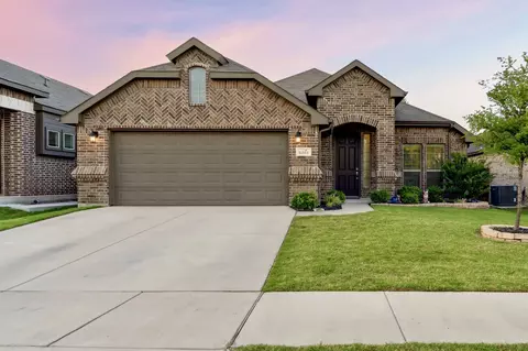 6361 Battle Mountain Trl, Fort Worth, TX 76179