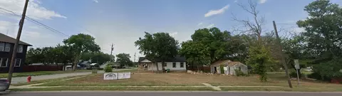 201 Rock St, Bowie, TX 76230