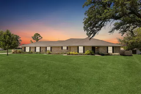 440 Shiloh Dr, Lucas, TX 75002