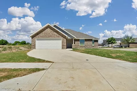 4036 Tarpon Springs Dr, Fort Worth, TX 76123