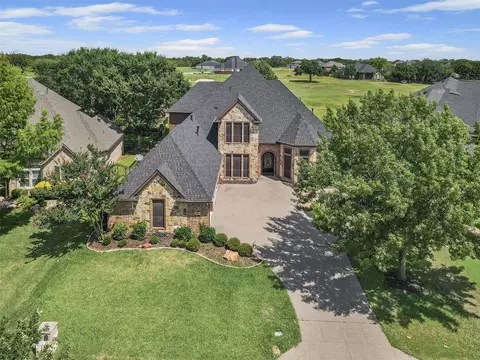 853 Thomas Crossing Dr, Burleson, TX 76028