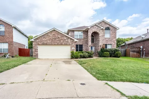 2708 Castlecove Dr, Grand Prairie, TX 75052