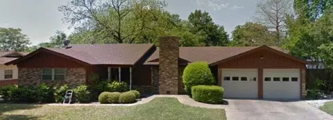1125 Mary Dr, Hurst, TX 76053
