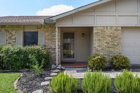 4133 Yellowleaf Dr, Fort Worth, TX 76133