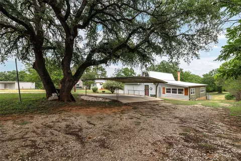 172 Broken Arrow, Comanche, TX 76442