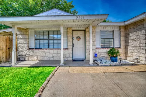 9531 Culberson St, Dallas, TX 75227