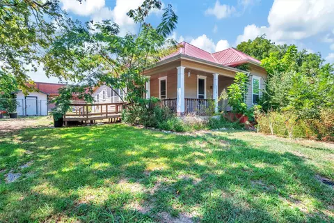 1301 Church St, Commerce, TX 75428