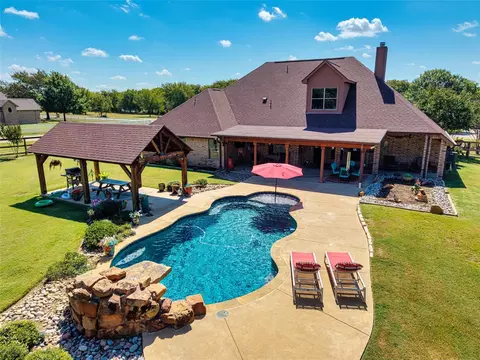 3400 Bent Creek Trl, Crowley, TX 76036