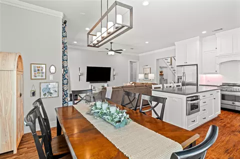 Dining - 609 E Wall St, Grapevine, TX 76051 photo 2 of 2
