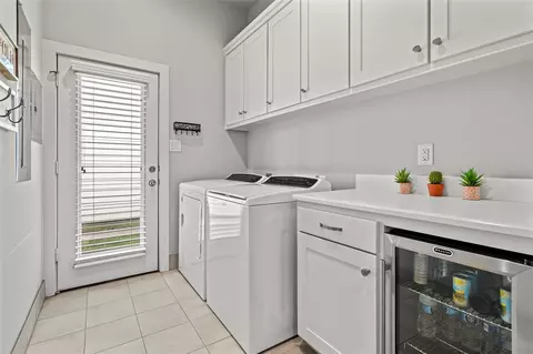 Other - 609 E Wall St, Grapevine, TX 76051 photo 2 of 4