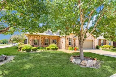 401 Black Diamond Ct, Fairview, TX 75069