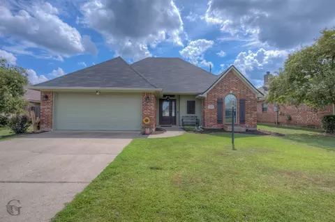 144 Fitzwilliam St, Haughton, LA 71037