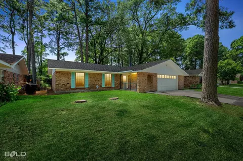 2909 Frostwood Dr, Shreveport, LA 71108
