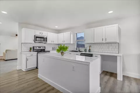 2225 Birch Dr, Little Elm, TX 75068