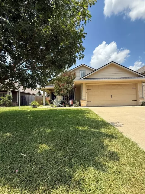 Exterior - 10226 Condor Loop, Waco, TX 76708 photo 3 of 5