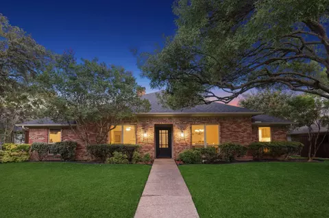 8820 Kenton Dr, Dallas, TX 75231