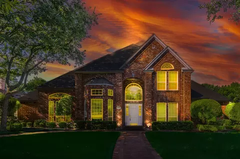 3808 Montecito Dr, Denton, TX 76205